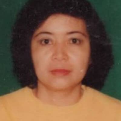 delia
