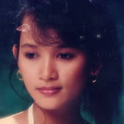 lady_looking for love