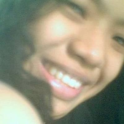 dimples