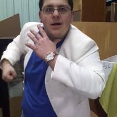 romanticguy73