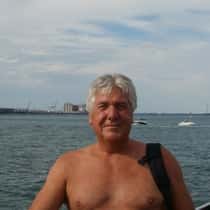 handsome58