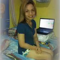 janine25