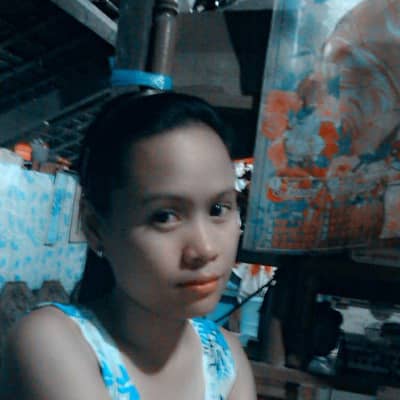 Leah23