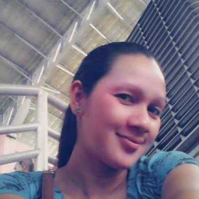 aquarian_gal89