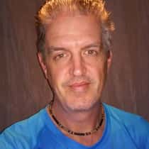 Erik Barnes