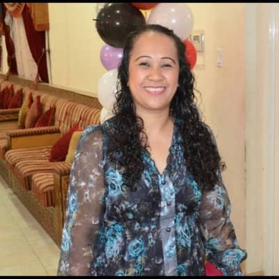 CORAZON ROSALES