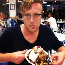 Serious_Surfer