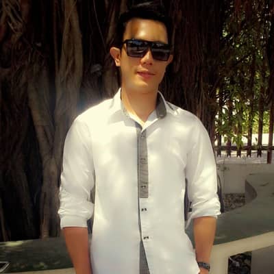 chinito guy