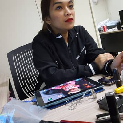 Karen de Guzman