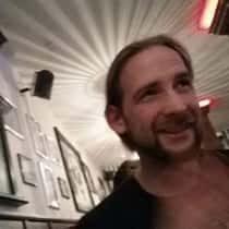 Björn