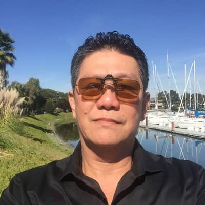 Alex vuong