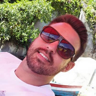 Ethan01