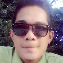 Ej Dela Torre