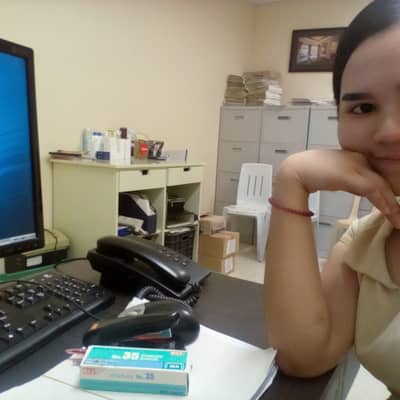 Pretty Ana