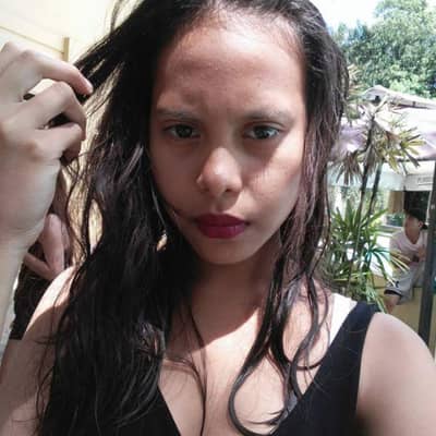 Claire santos
