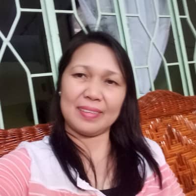 Dhinia
