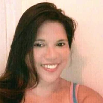 lovelylaina