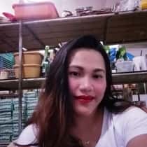 Christiane  Apostol