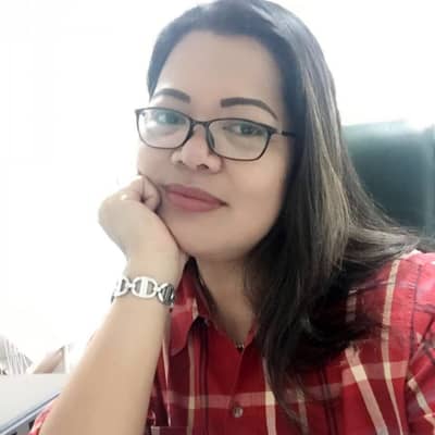 Ms Andrea