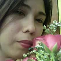 Vivienne alegre