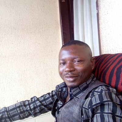 Steve Osas