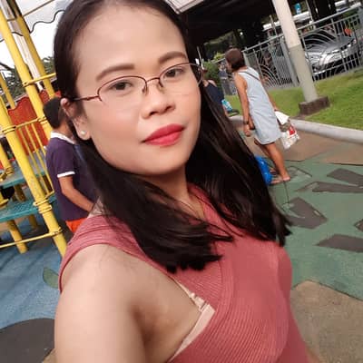 Lecyl Mangubat