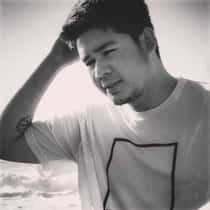 Justin Damian