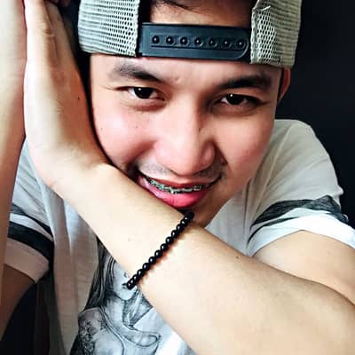 Jhovz