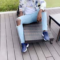 Eazi Tim