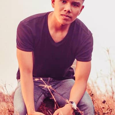 YourFavoriteSnaccc