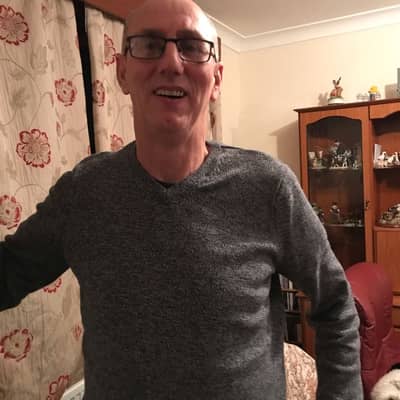 Mick Lewis