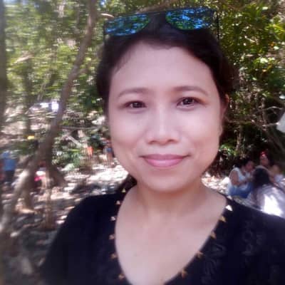 Elaine Magtalas
