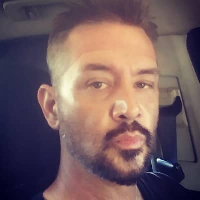 Rich hunter