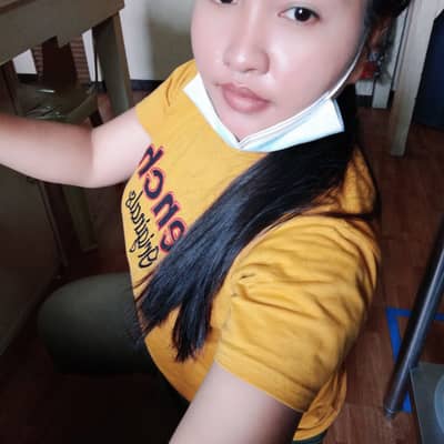 Rhiena027