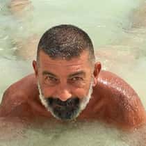 dr Anthony vill