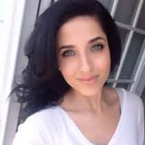 angela