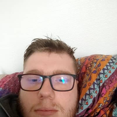 Nicolas10011997