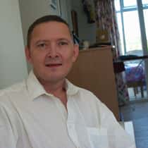 HOLGER HOLM