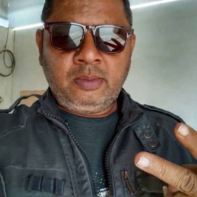 Mr KK
