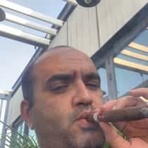 mo