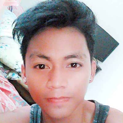 MR: D