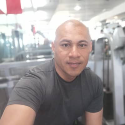 MAURICIO