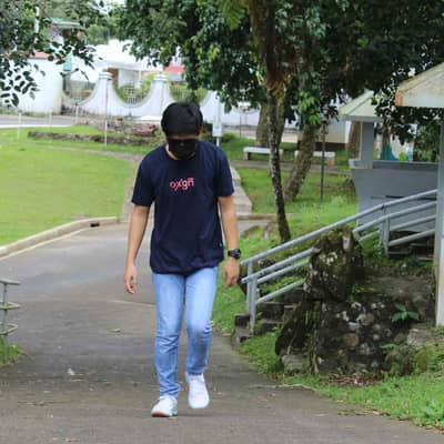 Kmby