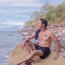 santi