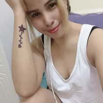 Anne32