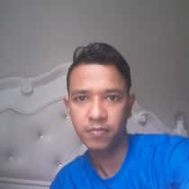 Mo