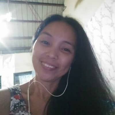 Riza Ang