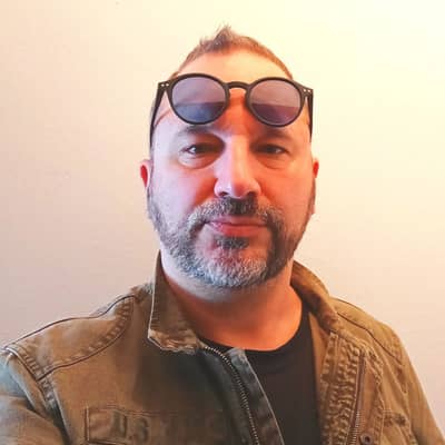 Simon76