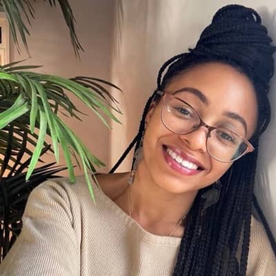 Ivy BrooksIvy Brooks