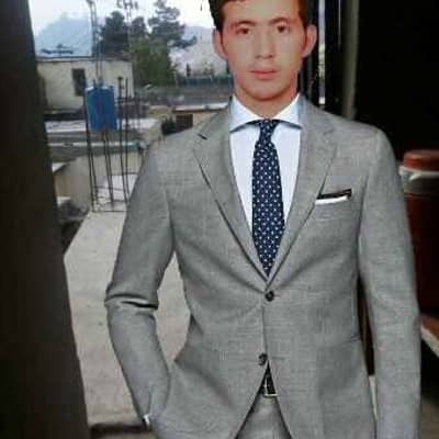 awais
